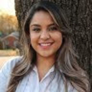 Meet your Posher, Monica